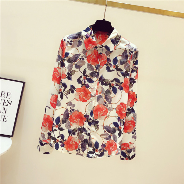 Moderna ženska košulja dugih rukava i cvjetnog uzorka