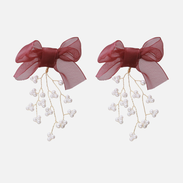 Moderni sieviešu auskari ar tillu un pērlēm