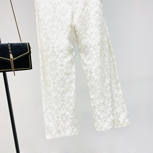 Naujo modelio moteriškos nėriniuotos kelnės - tiesaus modelio