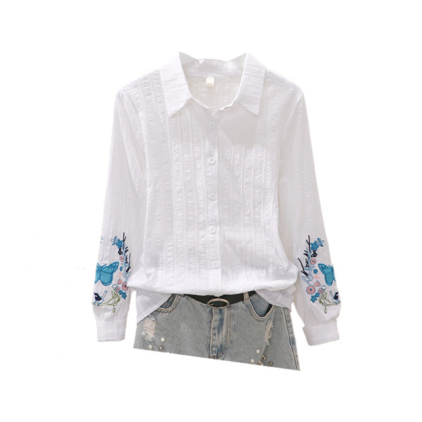 Jauna modeļa pavasara sieviešu krekls ar klasisku apkakli un izšuvumu uz piedurknēm