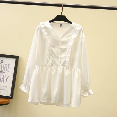 Modern női blúz hosszú ujjal és mély nyakkivágással