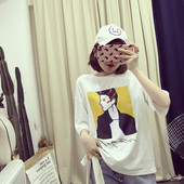 Sieviešu moderns t-krekls ar apdruku un 7/8 piedurknēm