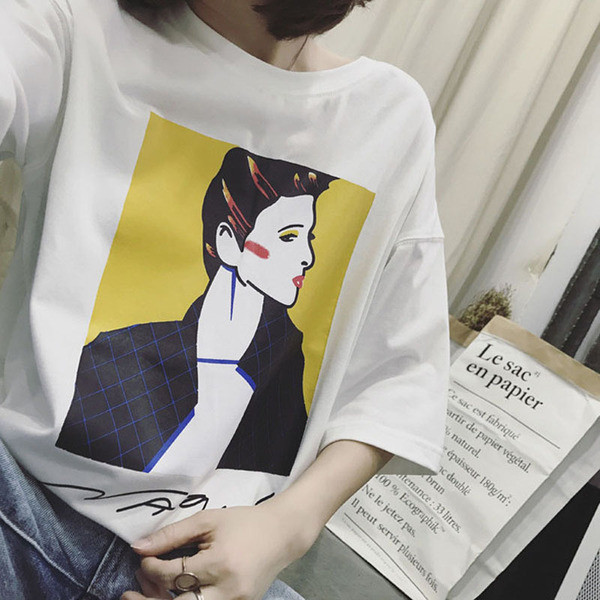 Sieviešu moderns t-krekls ar apdruku un 7/8 piedurknēm