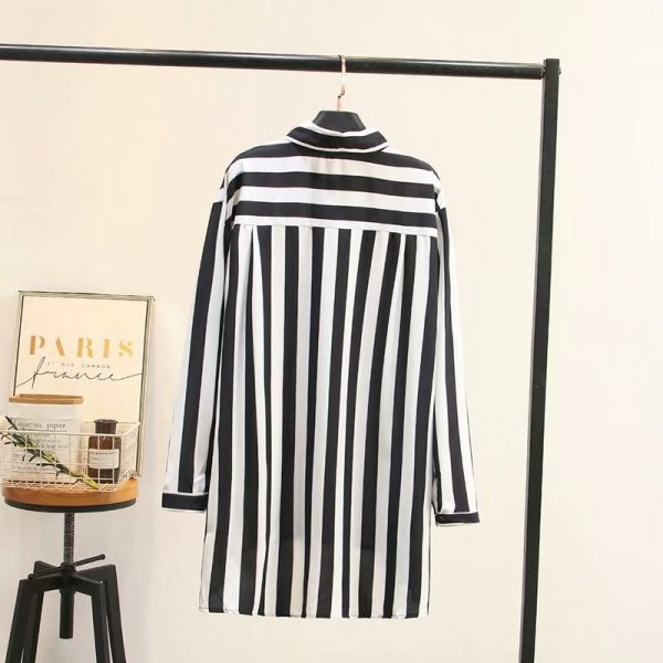 Moderns sieviešu garais svītrains krekls ar garām piedurknēm un klasisku apkakli