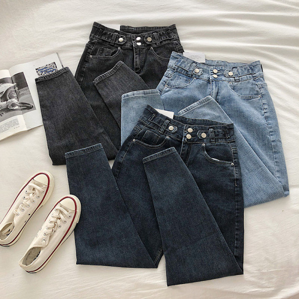 Retro stila sieviešu džinsi ar pogām un augstu vidukli