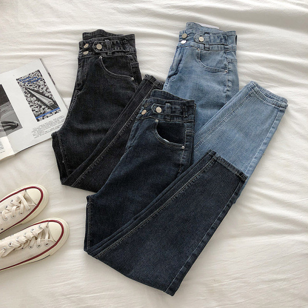 Retro stila sieviešu džinsi ar pogām un augstu vidukli