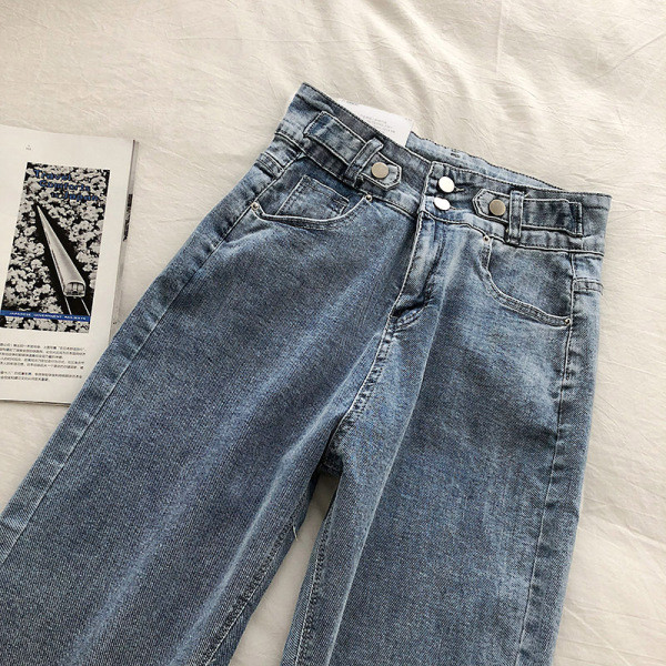 Retro stila sieviešu džinsi ar pogām un augstu vidukli