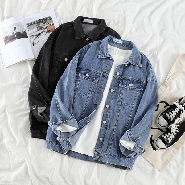 Aktuális női farmerdzseki széles modell hosszú ujjakkal és zsebekkel