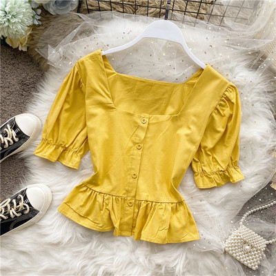 Retro stílusú női ing négyzet alakú nyakkivágással és rövid ujjal