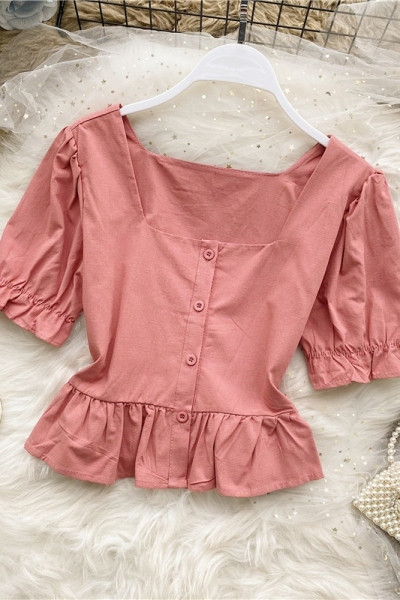 Retro stílusú női ing négyzet alakú nyakkivágással és rövid ujjal