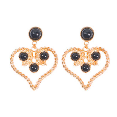 Szív alakú arany női fülbevaló