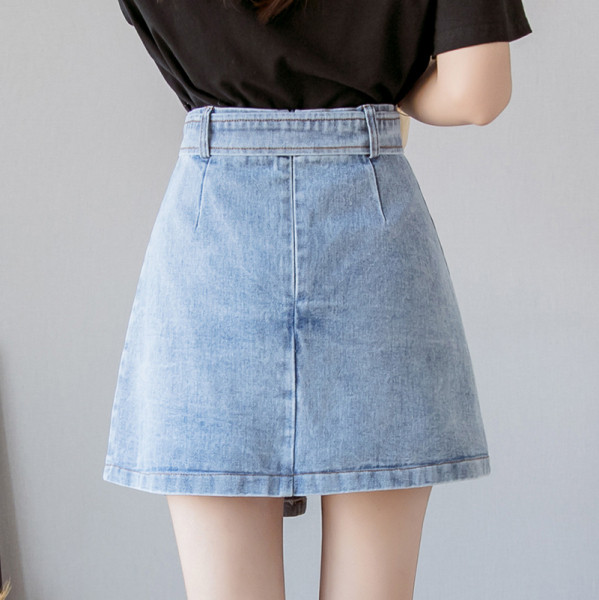 Új modell rövid női farmerszoknya övvel és cipzárral