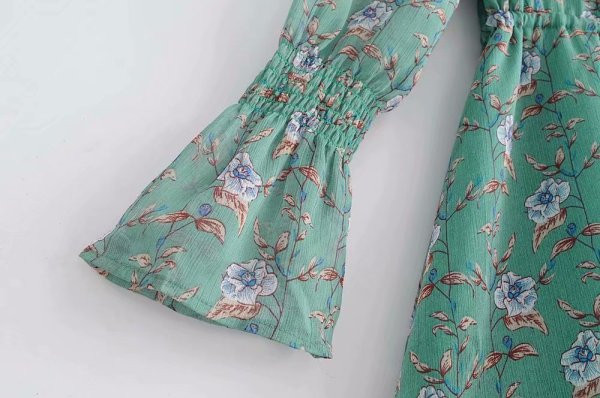 Šifoninė pavasarinė suknelė su polo apykakle ir juosmens raiščiais