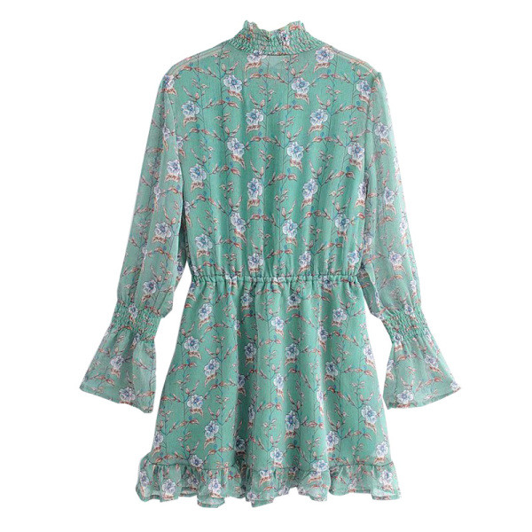 Šifoninė pavasarinė suknelė su polo apykakle ir juosmens raiščiais