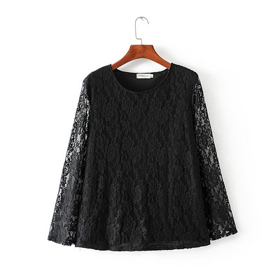 Stilīga sieviešu blūze ar mežģīnēm un garām piedurknēm