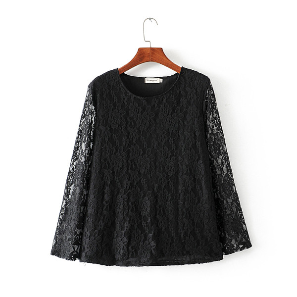 Stilīga sieviešu blūze ar mežģīnēm un garām piedurknēm