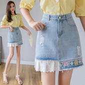 Moodne naiste teksaseelik tikandi ja pitsiga – kõrge vöökoht