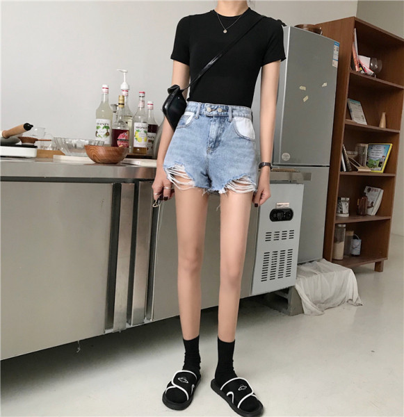 Džinsu šorti ar saplēstiem motīviem un izmēriem līdz 5XL