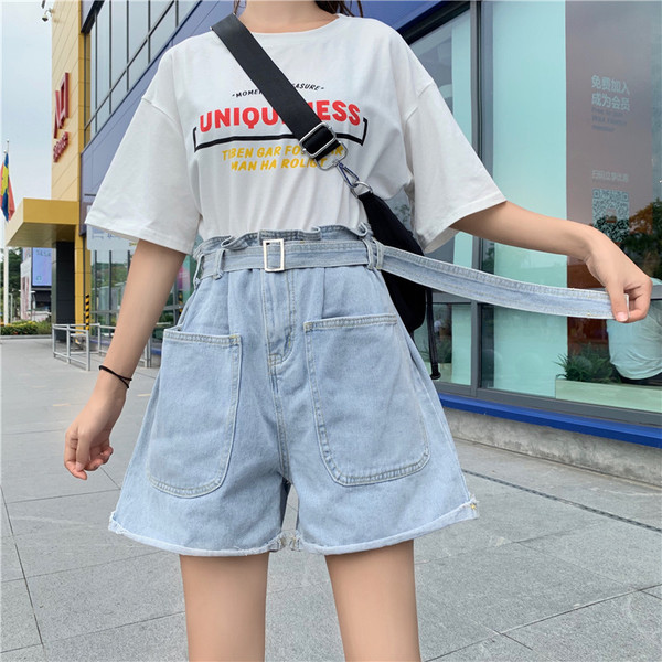 Széles farmer rövidnadrág magas derékkal és 5XL méretig