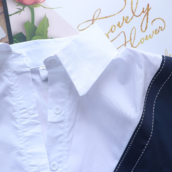 Aktuāls sieviešu krekls ar klasisku apkakli un lentīti