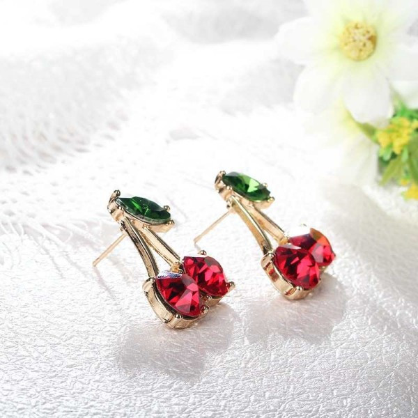 Cseresznye alakú női fülbevaló