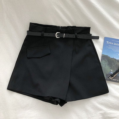 Aktuális női szoknya-nadrág övvel, magas derékkal