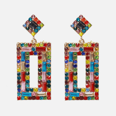 Modernūs moteriški stačiakampio formos auskarai