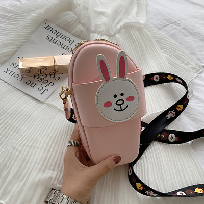 Női bőrtáska papucs formájú