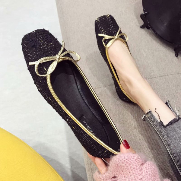 Alkalmi női tavaszi cipő lapos talppal