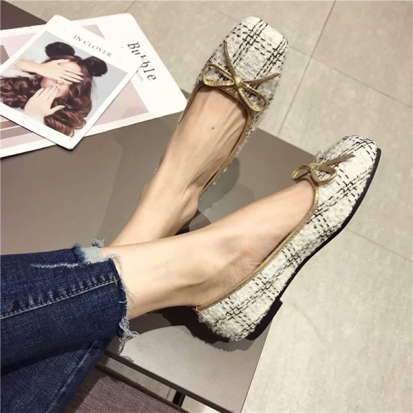 Alkalmi női tavaszi cipő lapos talppal