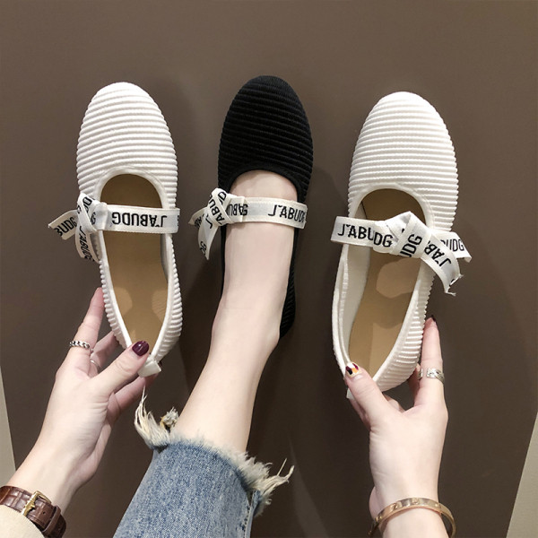 Pantofi casual dama de primavara cu talpa plata si inscriptionare