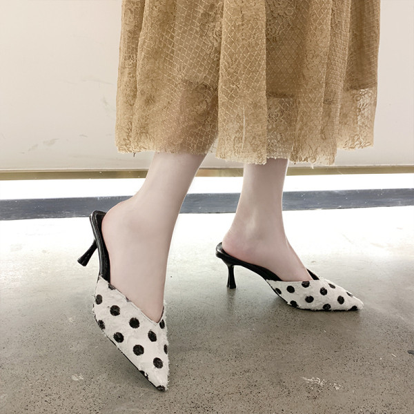 Papuci formali de dama model ascutit cu toc subtire