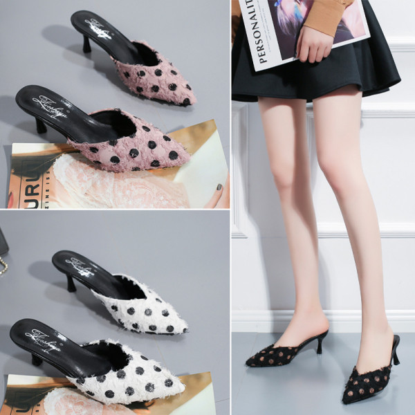 Stílusos női papucs vékony sarkú - hegyes modell