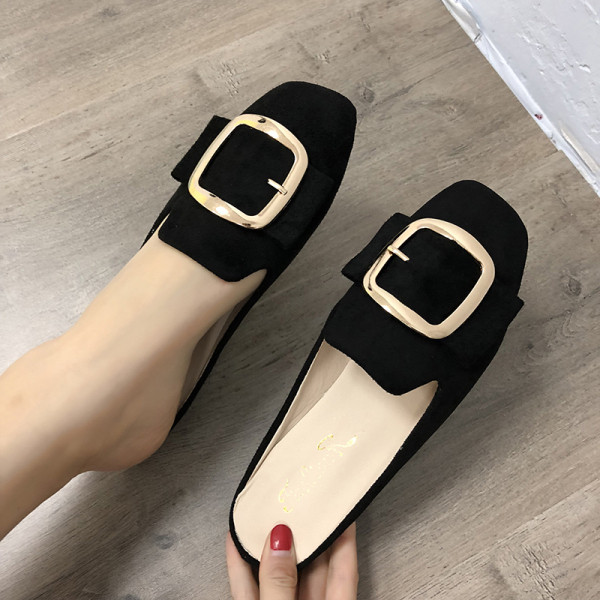 Sieviešu ikdienas čības ar sprādzi - izgatavotas no eko zamšādas