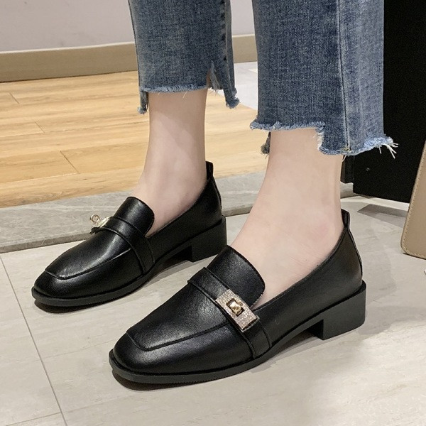 Pantofi casual de dama cu talpa plate si pietre