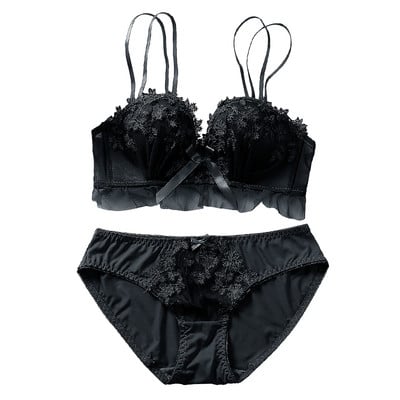 Nėriniuotas moteriškas apatinių komplektas iš dviejų dalių su dvigubomis petnešėlėmis
