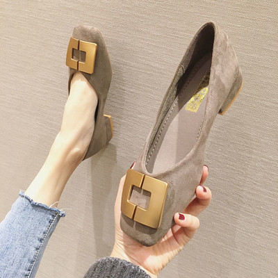 Moteriški laisvalaikio batai iš eko zomšos su metaliniu elementu