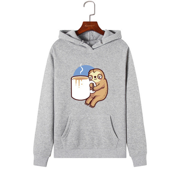 Sieviešu ikdienas sporta krekls ar kapuci un krāsainu aplikāciju