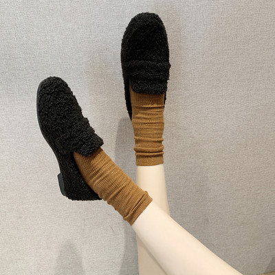 Mocasini pufoși de damă cu talpă plată