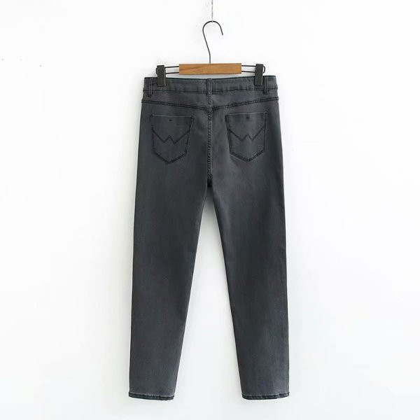 Alkalmi női hosszú farmernadrág alacsony derékkal és gombokkal