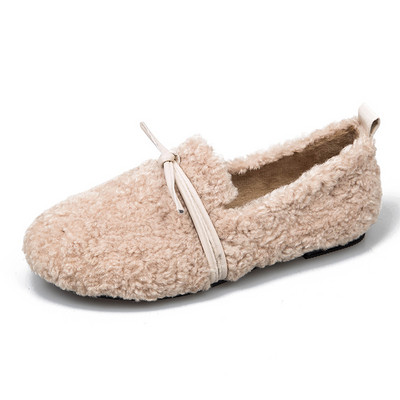 Ženske puhaste mokasine s ravnim potplatom i vezicama