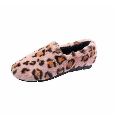 Leopardimustriga vabaaja naiste sulemokasiinid