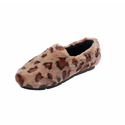 Leopardimustriga vabaaja naiste sulemokasiinid