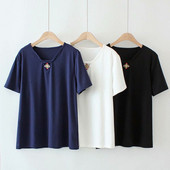 Hímzéses, rövid ujjú női alkalmi póló