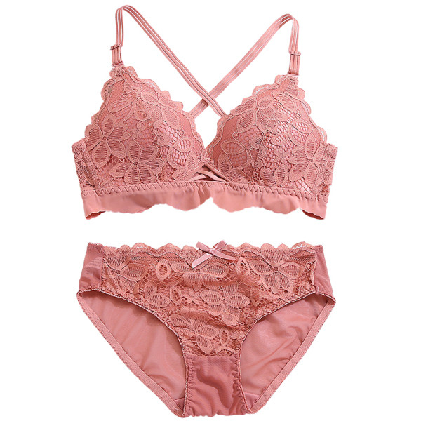 Moderns sieviešu divdaļīgs komplekts, kurā ietilpst krūšturis ar krusteniskām siksnām un bikini