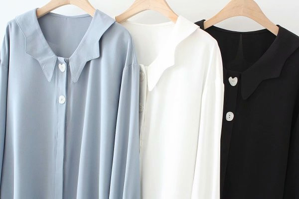 Modern női ing gombokkal és hosszú ujjú