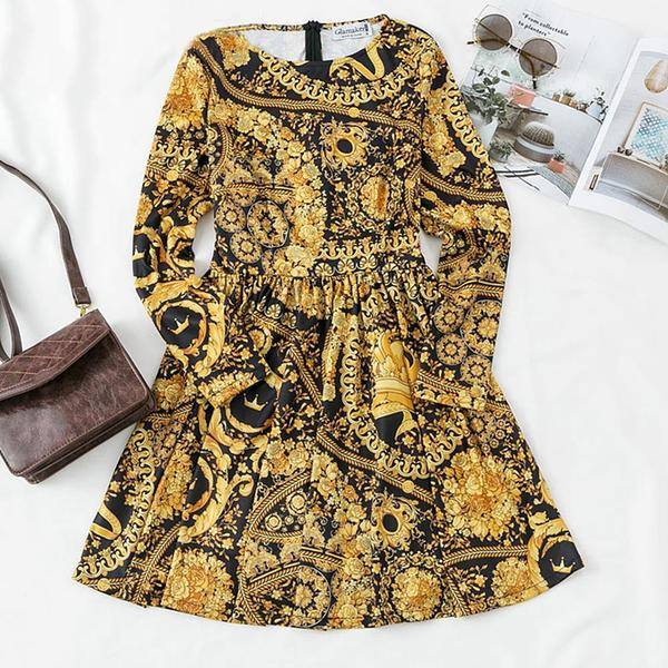 Modern női arany ruha, hosszú ujjú, O-nyakú