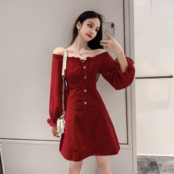 Rochie casual de dama cu nasturi si maneci late