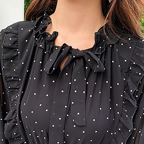 Rochie actuală de damă cu mâneci lungi și cravate