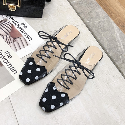 Lapos talpú női alkalmi cipő